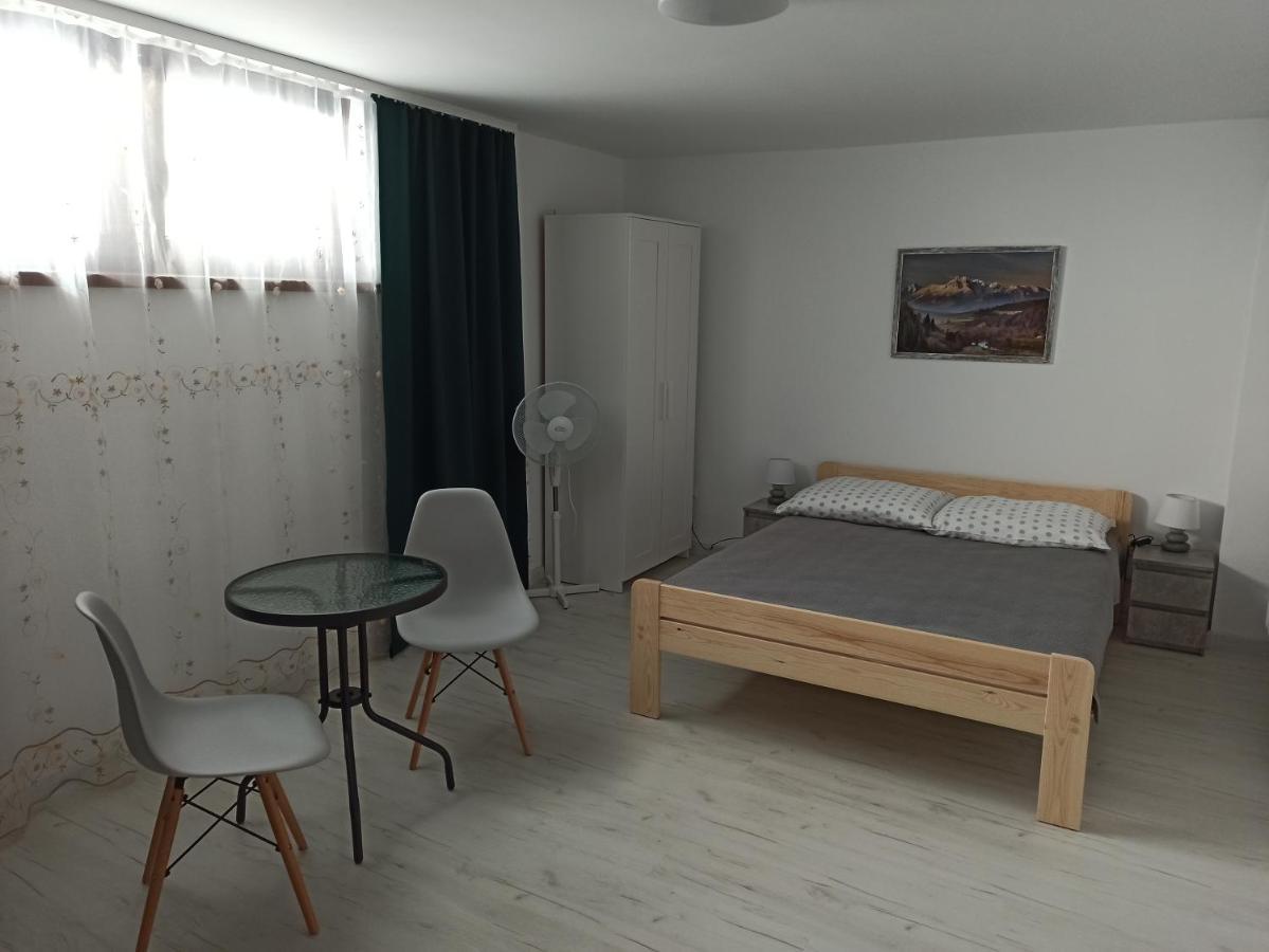 Pokoje U Ewy Piotrowice  Экстерьер фото