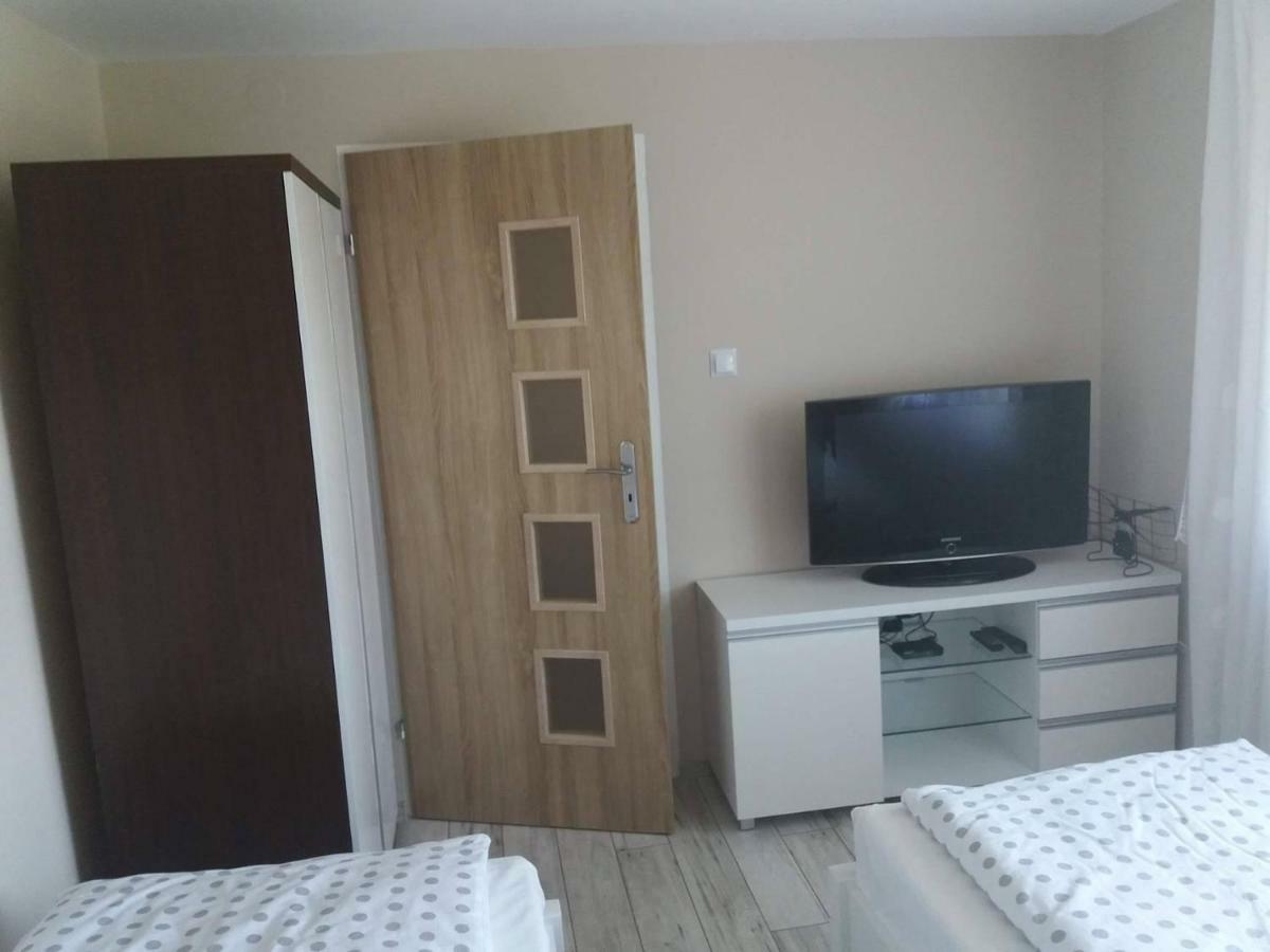 Pokoje U Ewy Piotrowice  Экстерьер фото